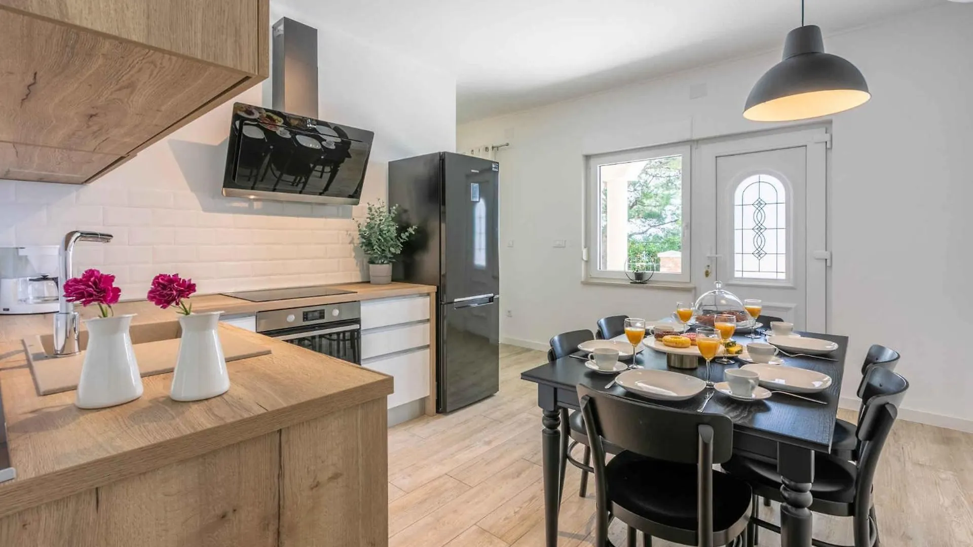 Apartments Palace Paulina In Novi Vinodolski 39469 Hırvatistan